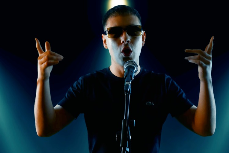 “Aguántale”, adelanto del nuevo disco de Etxepe