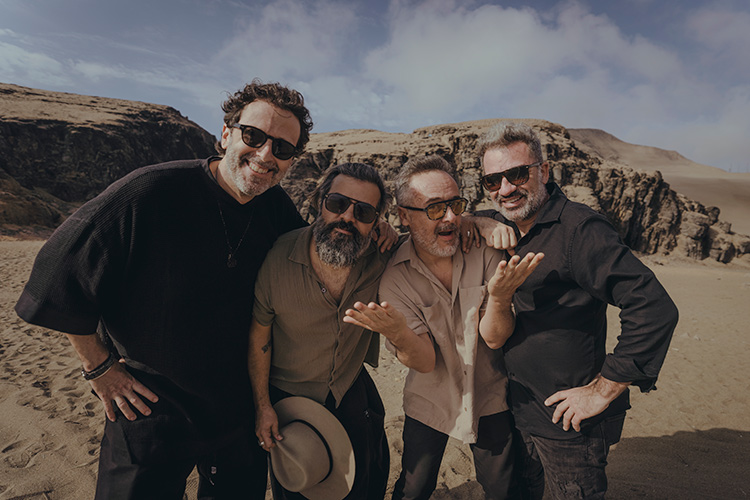Love Of Lesbian y Judit Neddermann colaboran en “Ojalá”