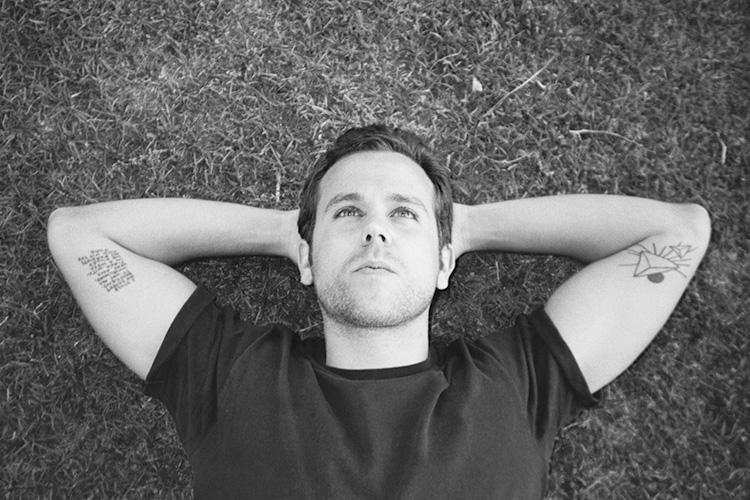 M83 anuncia "I Wrote You a Letter", su primer álbum en tres años
